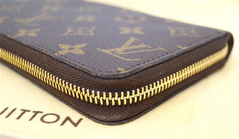 louis vuitton long wallet women